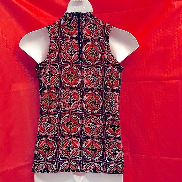 Ladies Worthington Sleeveless Top - Picture 2 of 12